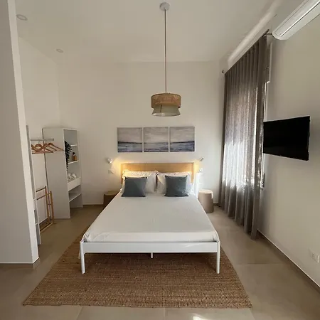 ベッド・アンド・ブレックファスト Blueberry By Calabria And Chill